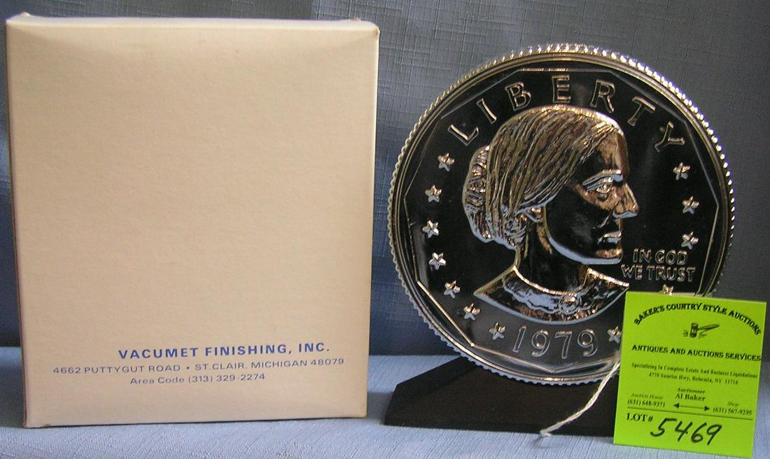 Vintage Susan B Anthony coin bank mint in org. box: Vintage Susan B Anthony coin bank mint in original box est. value $75.00-$95.00