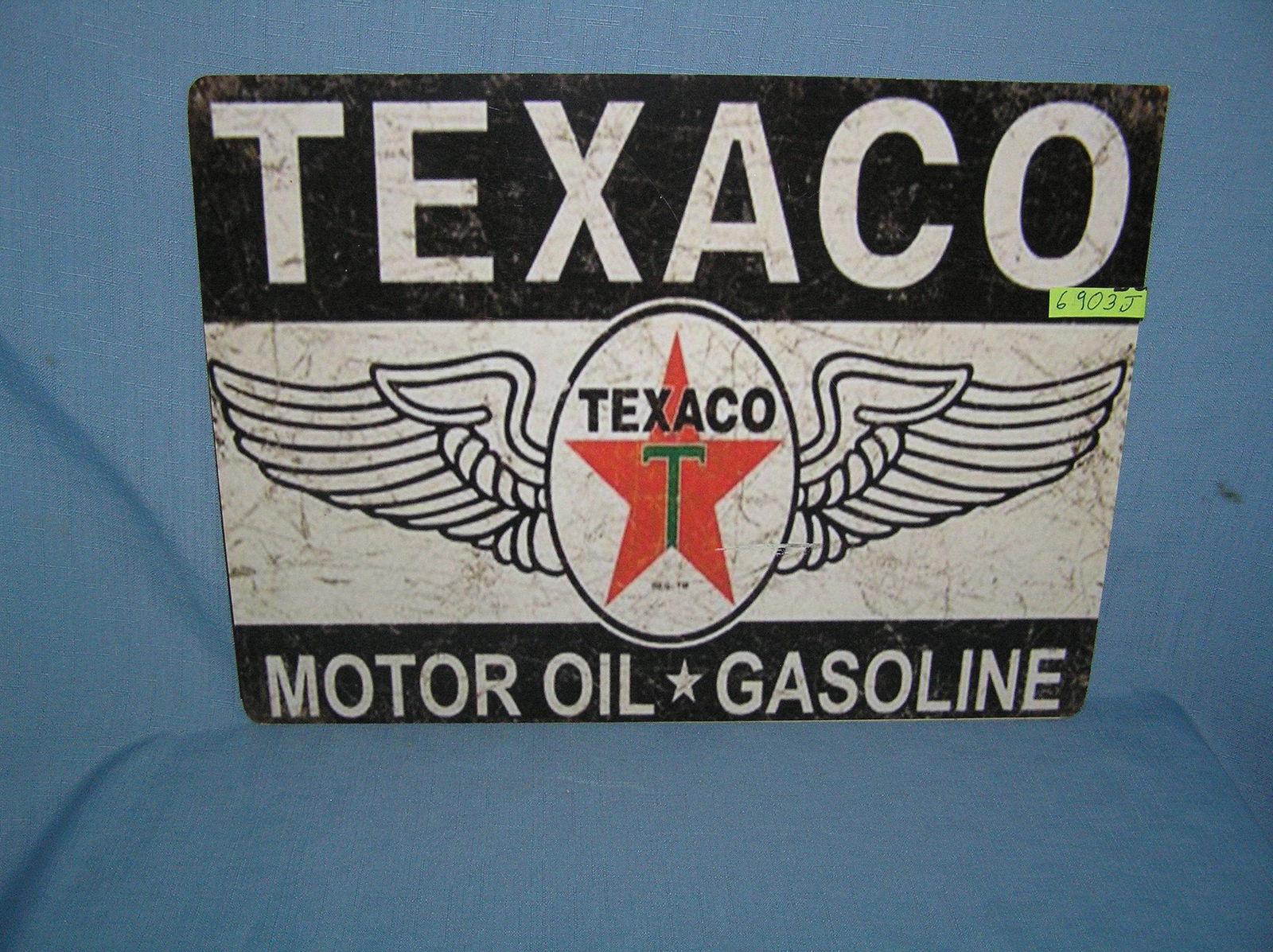 Texaco motor oil and gasoline retro style advertising sign Mar 06
