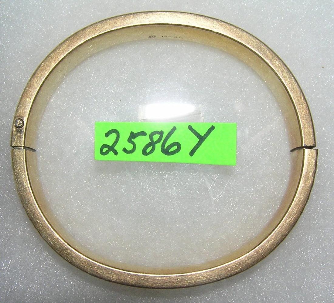 Early gold filled bracelet: Early gold filled bracelet est. value $65.00-$75.00