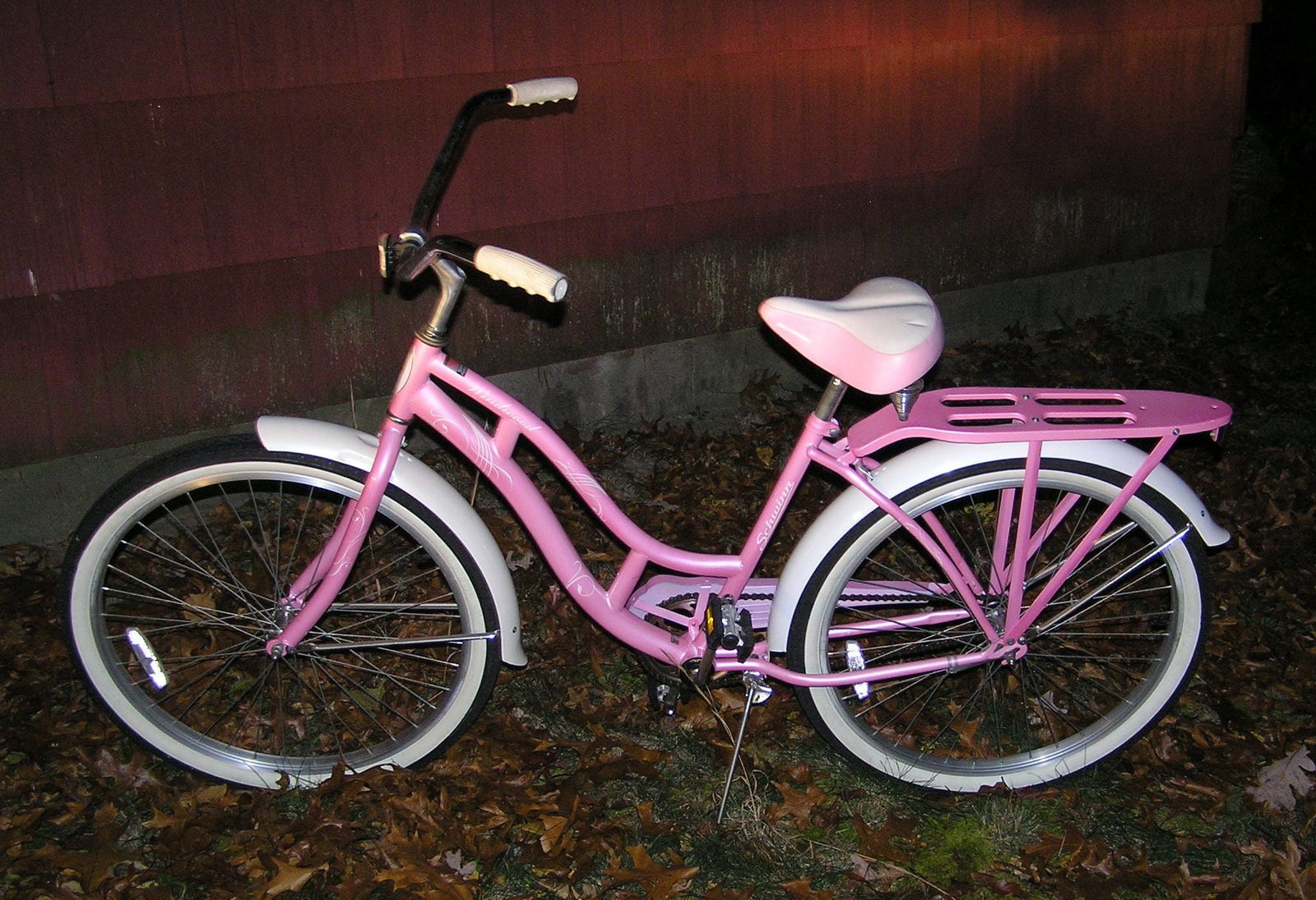 Schwinn Windwood New Beach Cruiser Bike