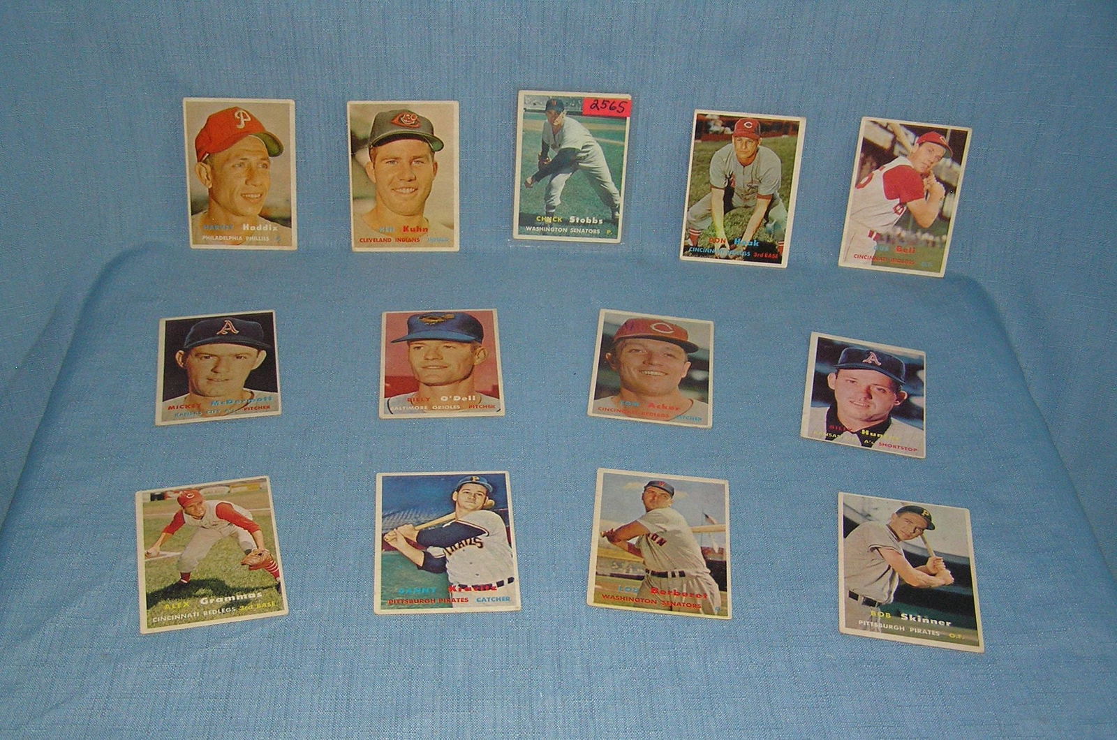 Group of 1957 Topps baseball cards: Group of 1957 Topps baseball cards est. value $100.00-$125.00
