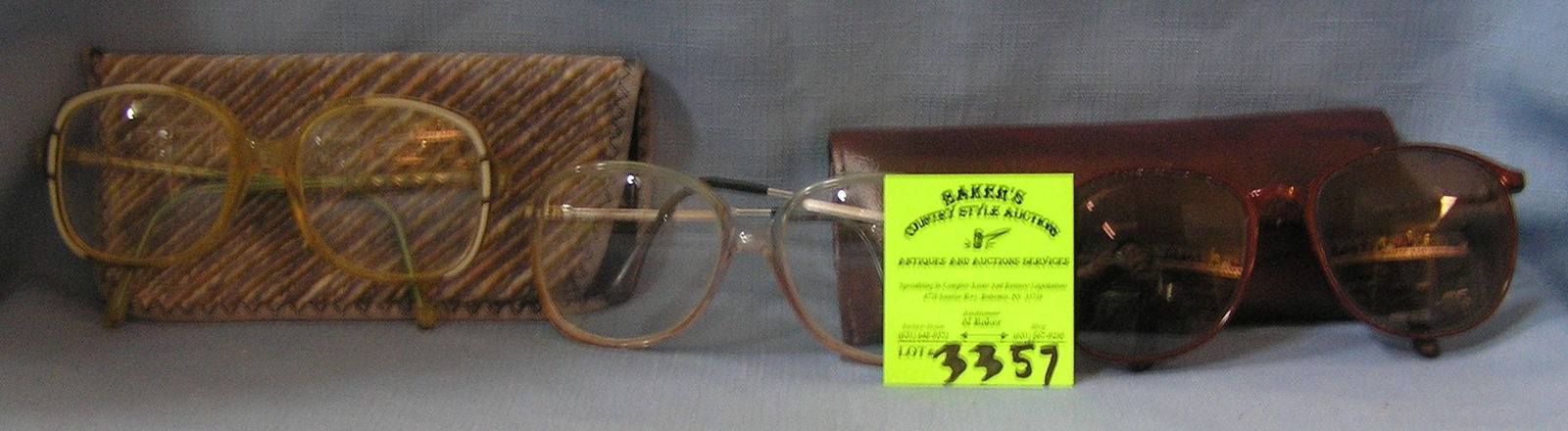 3 pairs of quality eye ware including two cases: Three pairs of quality eye ware including two cases est. value $25.00-$35.00