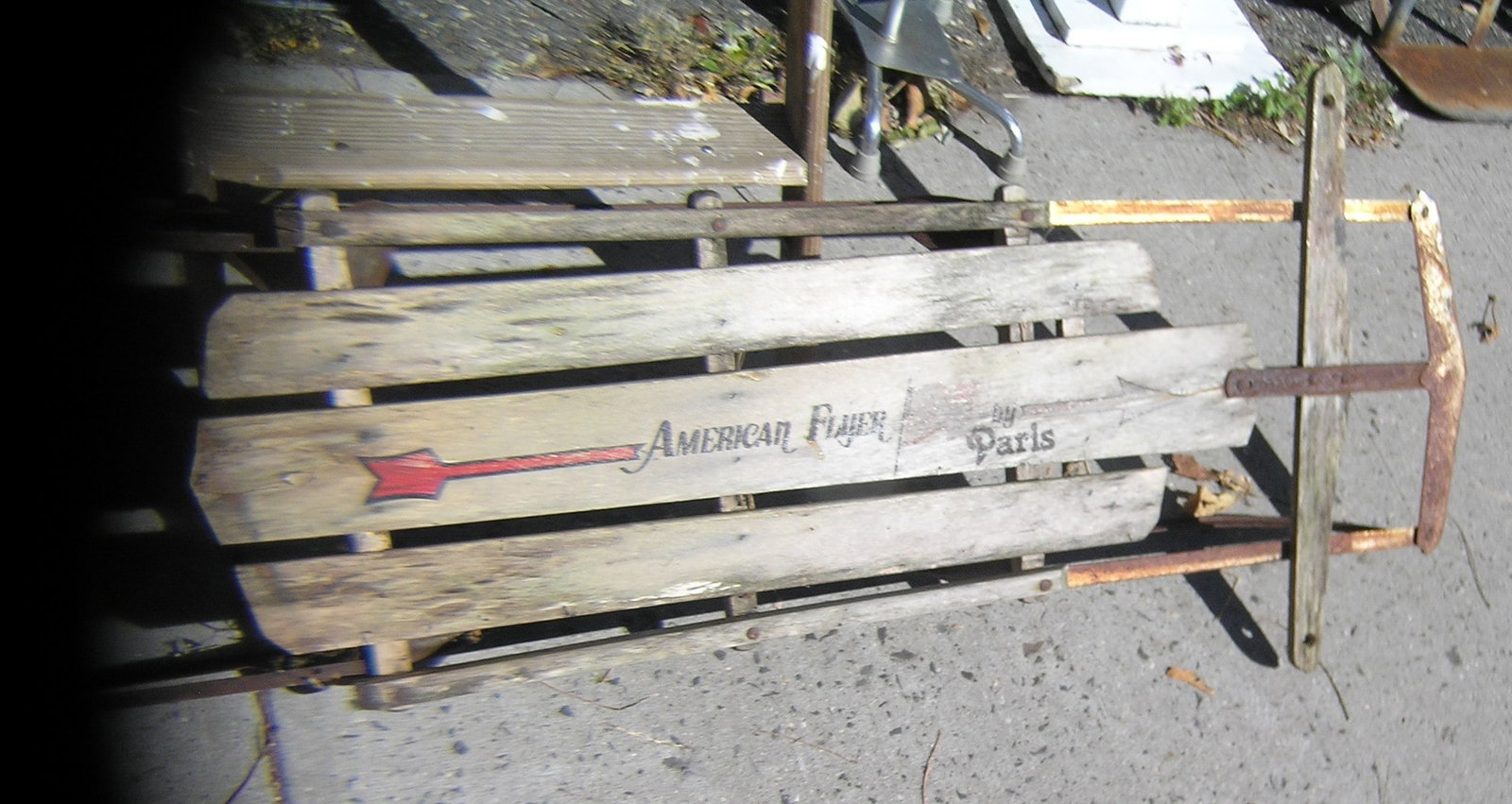 Antique American Flyer sled: Antique American Flyer sled est. value $75.00-$100.00