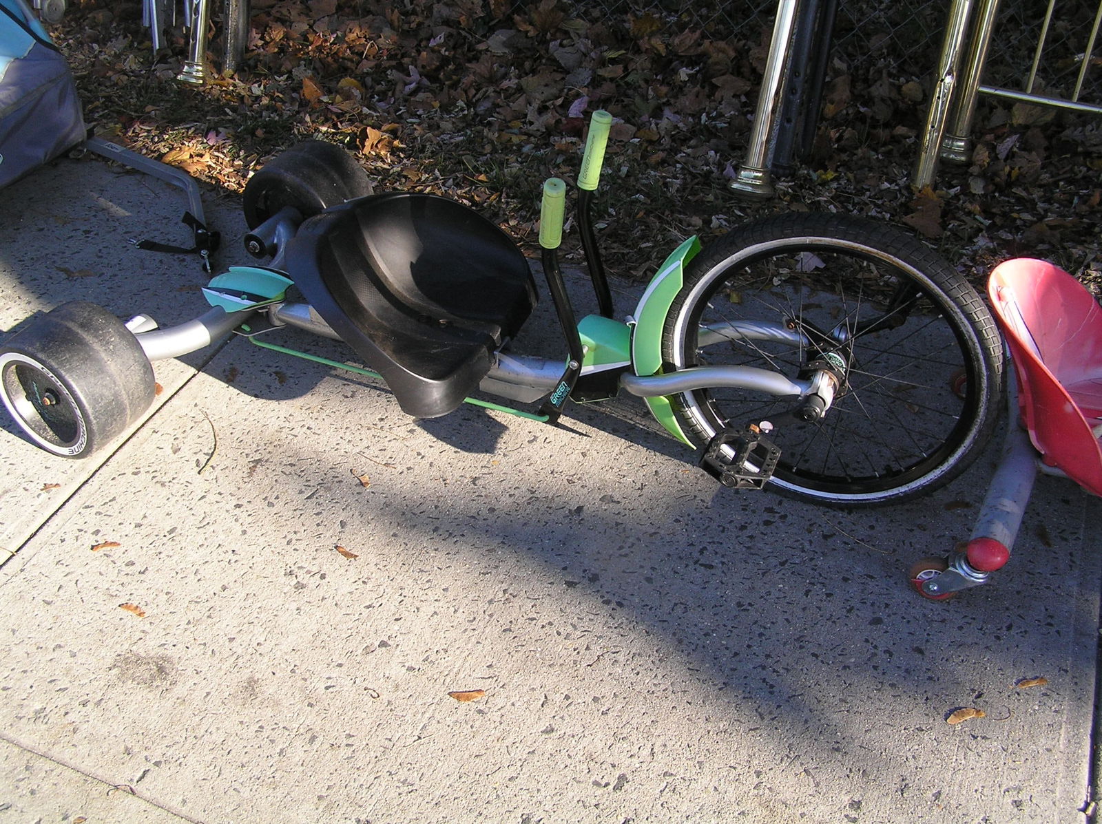 Razor 3 wheel 2025 bike
