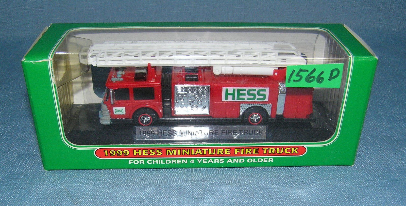 Vintage Hess miniature Fire Truck: Vintage Hess miniature Fire Truck est. value $25-$30