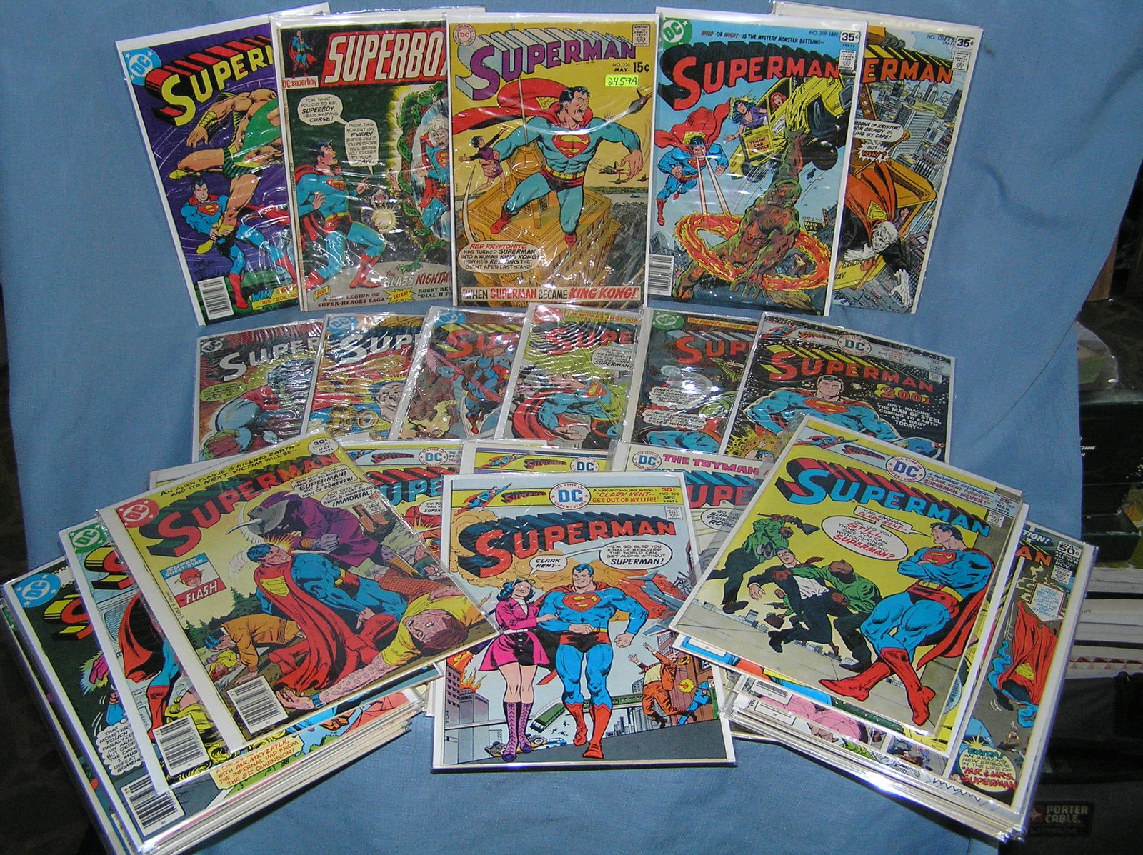 Large Collection of vintage Superman Comic Books: Large Collection of vintage Superman Comic Books est. value $500.00-$600.00