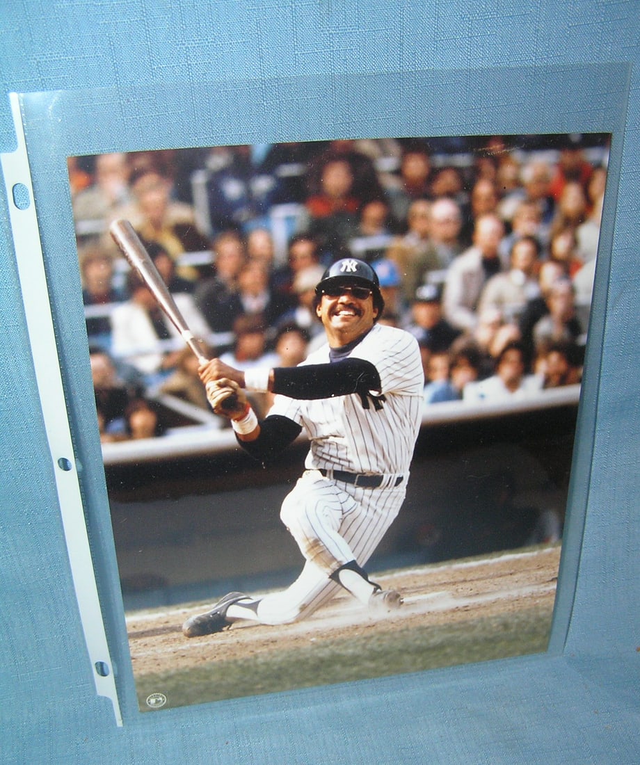Reggie Jackson 8 X10 color photo: Reggie Jackson 8 X10 color photo est. value $30.00-$35.00