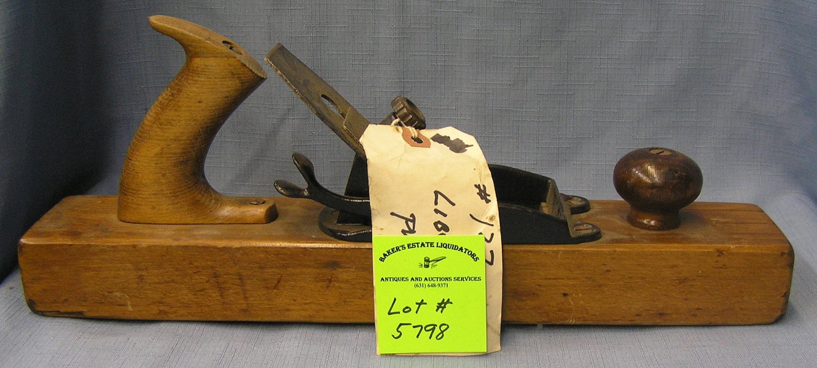 Antique liberty bell wood plane: Antique liberty bell wood plane est. value $200.00-$225.00