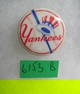 NY Yankees souvenir pin back button