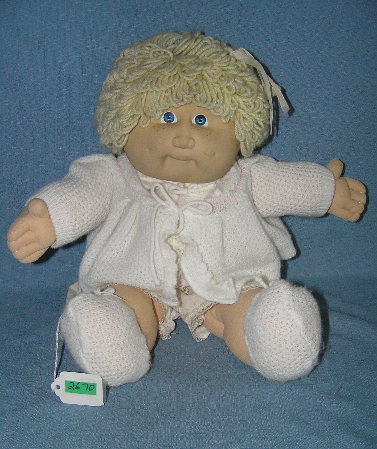 Original Cabbage Patch doll: Original Cabbage Patch doll est. value $100.00-$150.00