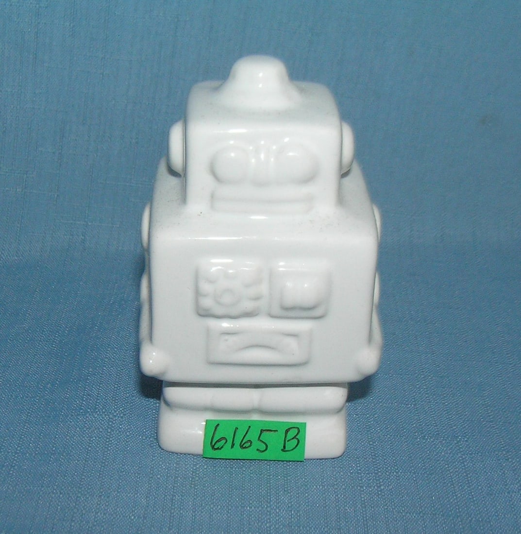 Classic Porcelain Robot white glaze: Classic Porcelain Robot white glaze est. value $25.00-$30.00