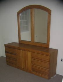 Modern oak 6 drawer dresser and mirror set (1 of 1)