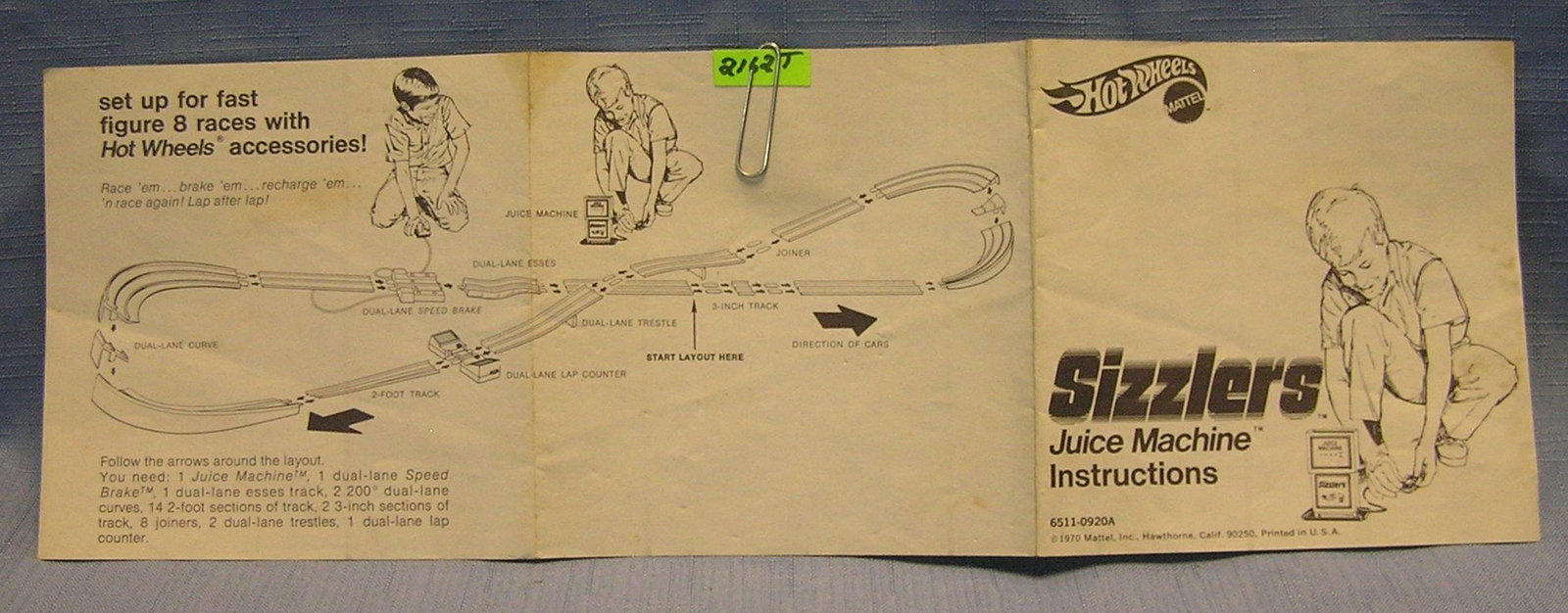 Original 1970 Hot Wheels Sizzler's brochure: Original 1970 Hot Wheels double sided Sizzler's brochure est. value $20.00-$25.00