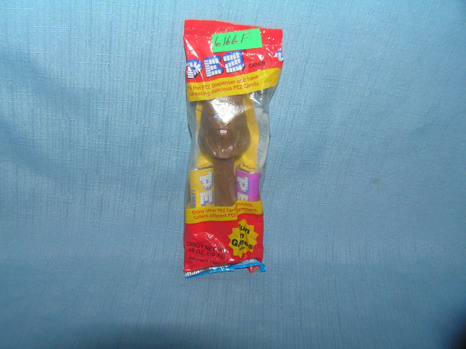 Star Wars PEZ mint in package: Star Wars PEZ mint in package est. value $25.00-$30.00