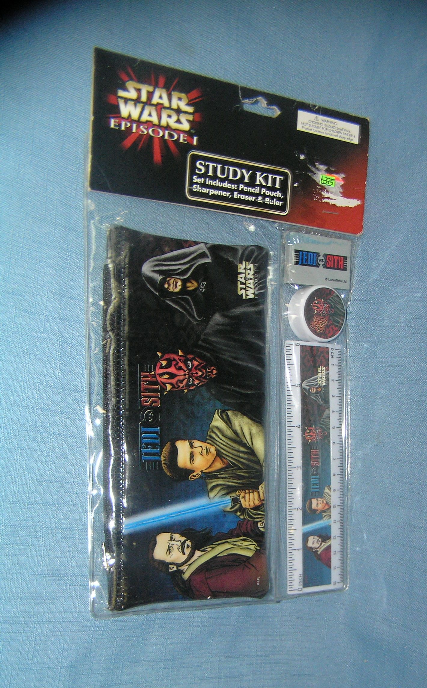 Star Wars study kit back to school activity set: Star Wars study kit back to school activity set est. value $20.00-$25.00