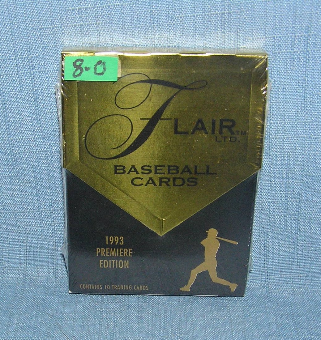 Flair by Fleer factory sealed 1993 baseball card pack Jeter rookie year: Flair by Fleer factory sealed 1993 baseball card pack Jeter rookie year est. value $80.00-$100.00