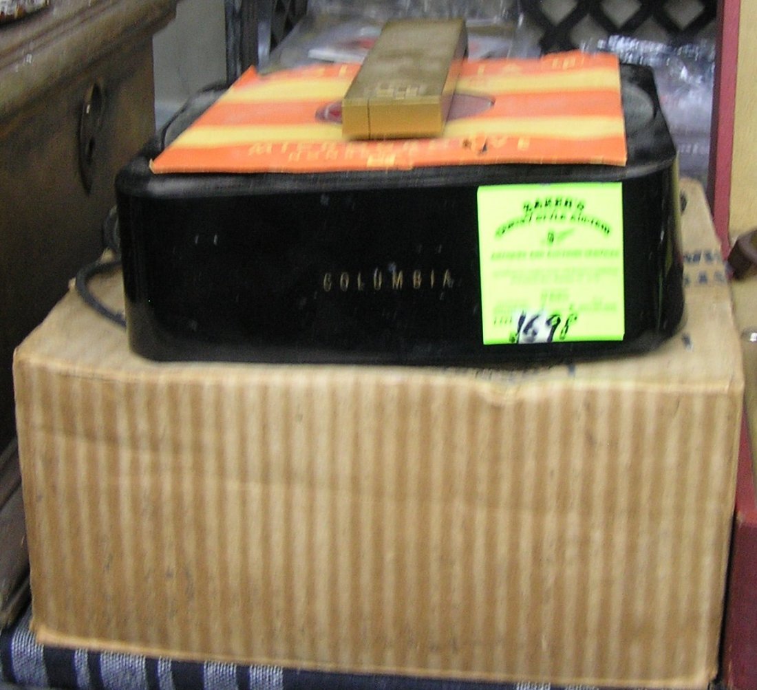 Antique Colombia electric phonograph: Antique Colombia electric phonograph all Bakelite cabinet with original box cord as found needs replacing est. value $100.00-$150.00
