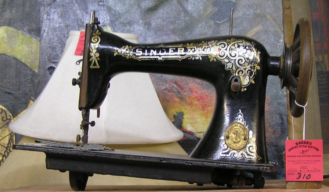 Antique singer sewing machine: Antique singer sewing machine $65.00-$75.00