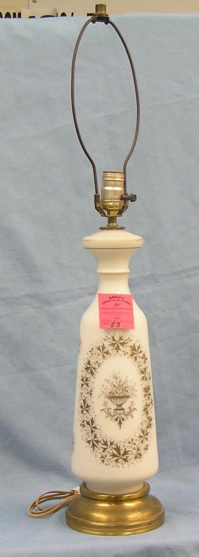 Vintage decorated table lamp: Vintage 1950’s decorated table lamp est. value $40.00-$50.00