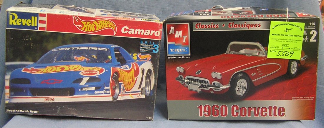 Pair of vintage model kits featuring a camero and: Pair of vintage model kits featuring a camero and corvette $30.00-$35.00