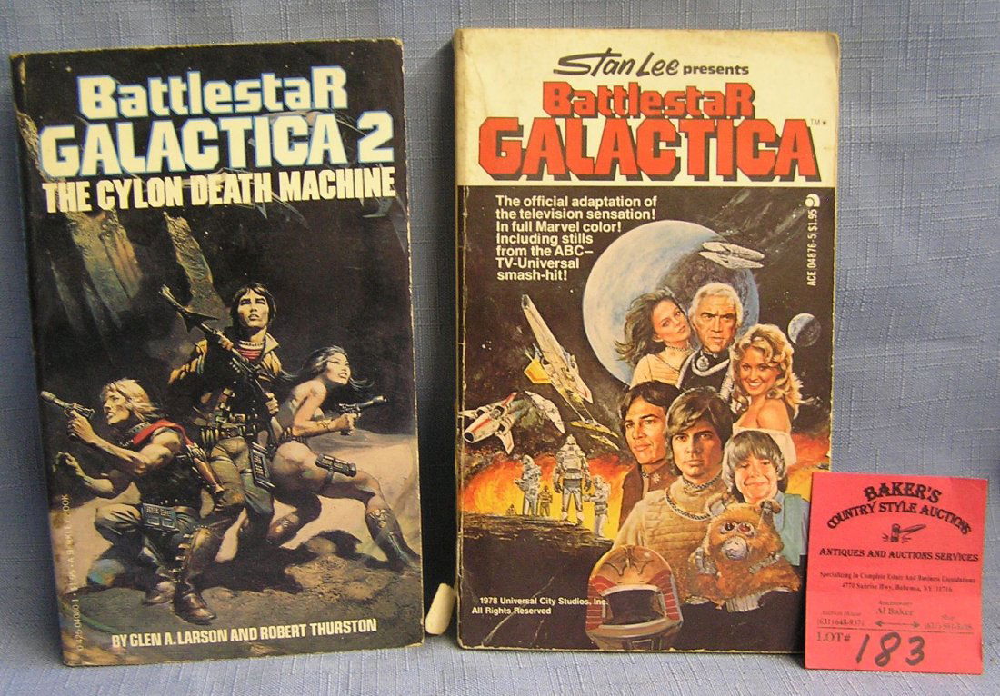 Pair of vintage Battle star Galactica books: Pair of vintage Battle star Galactica books est. value $20.00-$25.00