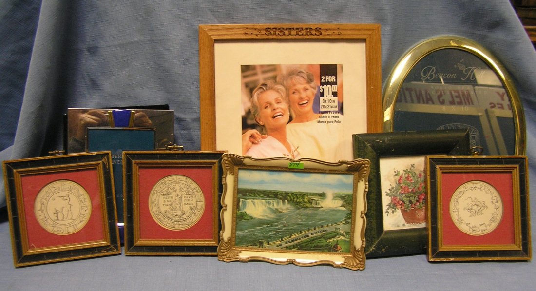 Box of vintage picture frames and artwork: Box of vintage picture frames and artwork $40.00-$50.00