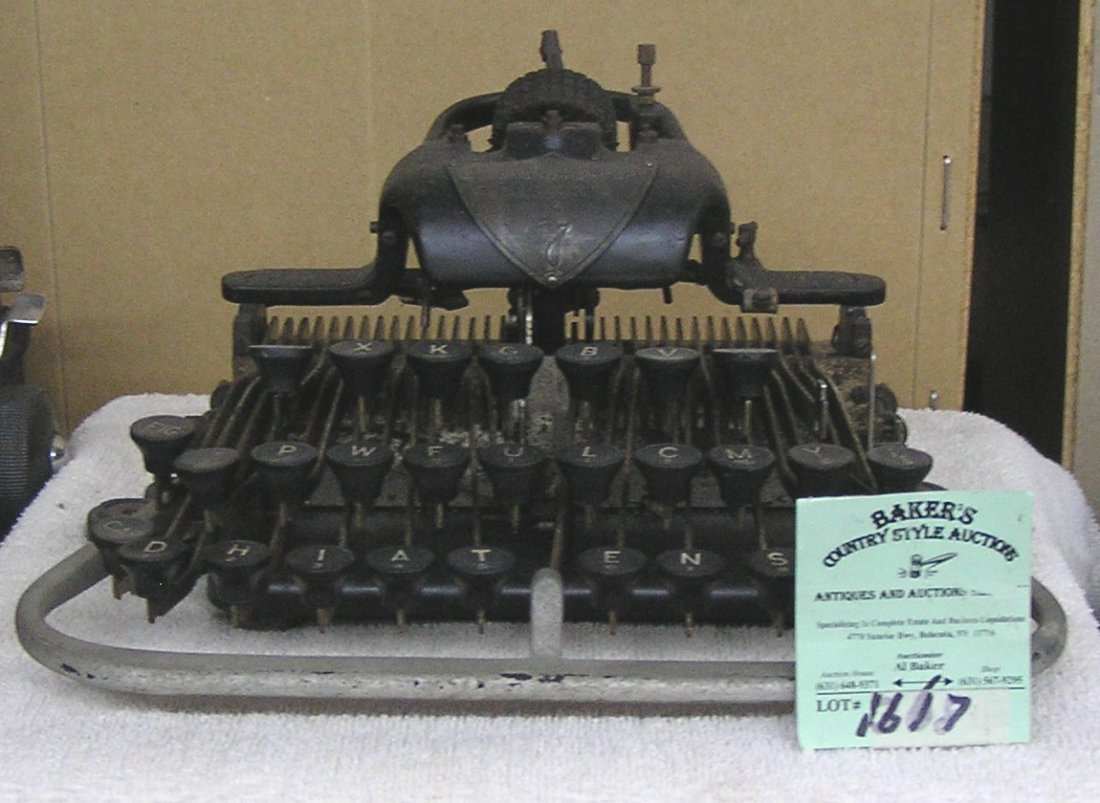 Antique and extremely rare and early Blickensderfer: Antique and extremely rare and early Blickensderfer typewriter circa 1897 condition as found est. value $300.00-$500.00