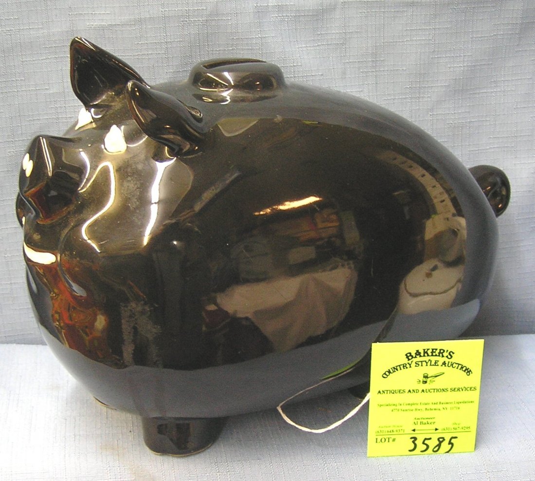 Early hand painted Harley Davidson Hog gas tank shaped: Early hand painted Harley Davidson Hog gas tank shaped pig bank original marked on base Harley Davidson extremely rare est. value $250.00-$300.00