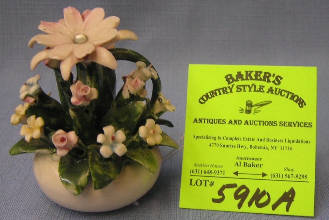 Capo de Monte floral arrangement: Capo de Monte floral arrangement est. value $20.00-$30.00