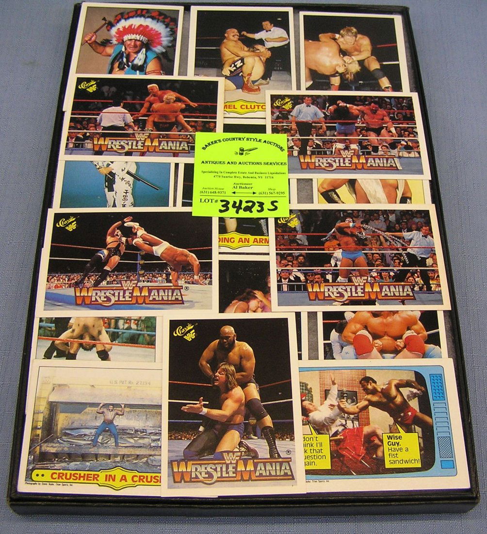 Group of vintage wrestling cards: Group of vintage wrestling cards est. value $25.00-$30.00