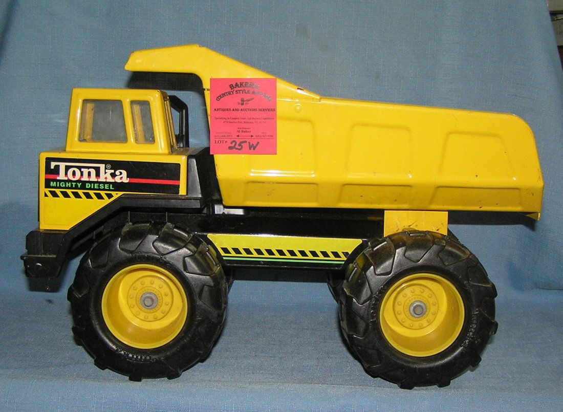 Tonka mighty diesel dump truck: Tonka mighty diesel dump truck est. value $40.00-$50.00
