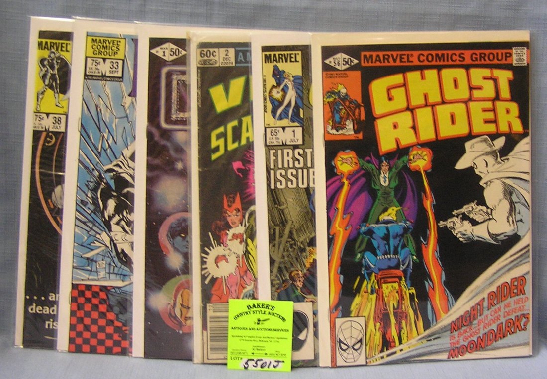 Group of vintage comic books: Group of vintage Marvel comic books featuring Ghost Rider, Cloak and Dagger, Visionn and the Scarlet witch, Moon Knight and more includes 2 first editions est. value $35.00-$40.00