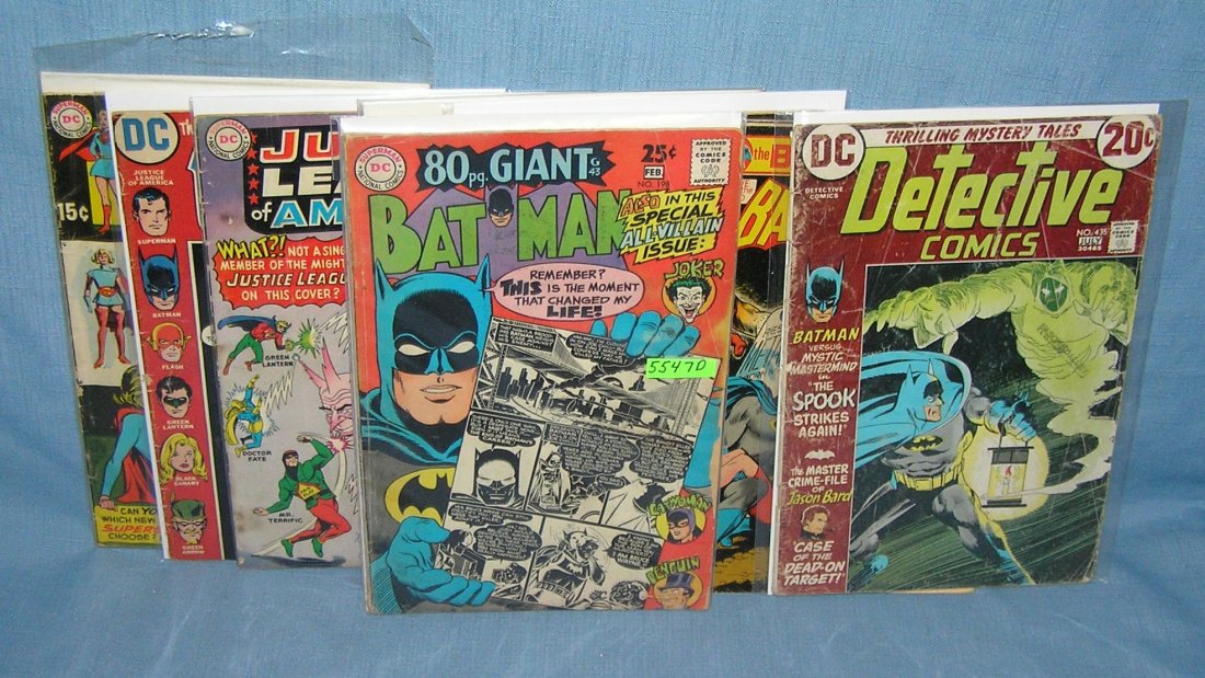 Batman, Wonder Woman and Superman comic books: Collection of early Batman, Wonder Woman and Superman related comic books est. value $75.00-$80.00