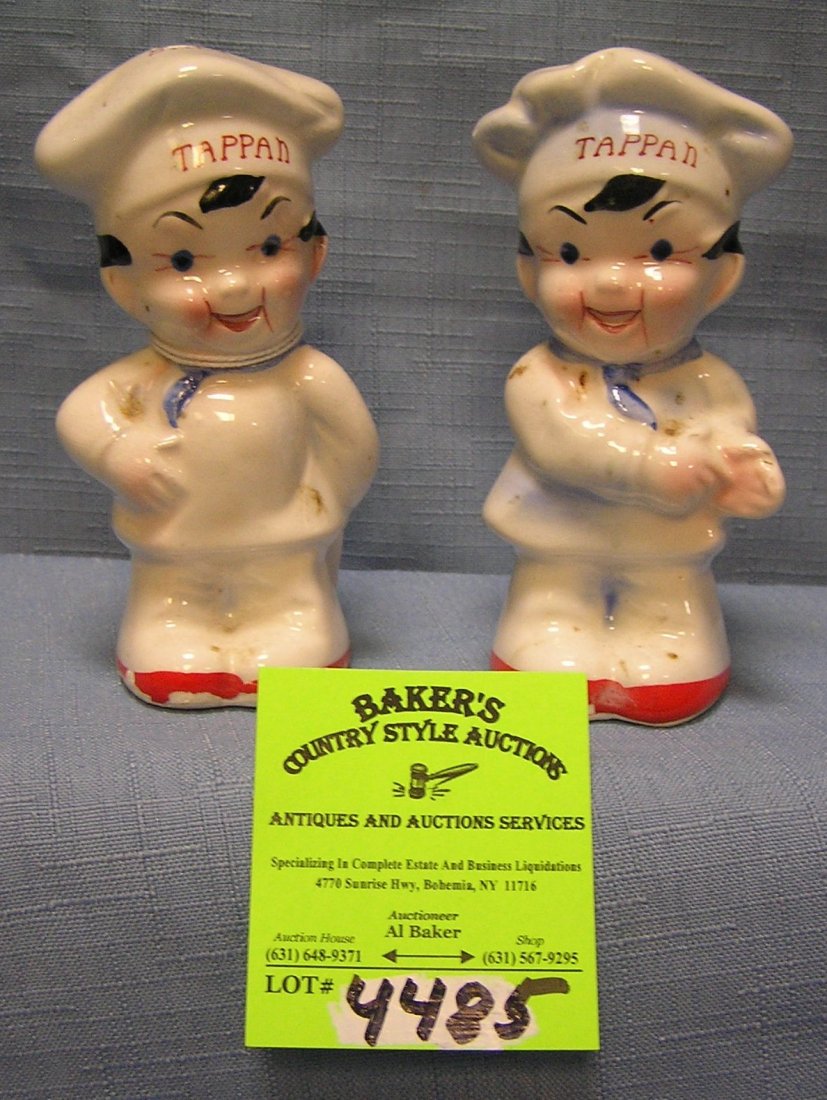 Tappan Appliance Co. advertising S&P shakers: Pair of vintage Tappan appliance company advertising salt and pepper shakers scarce $75.00-$100.00