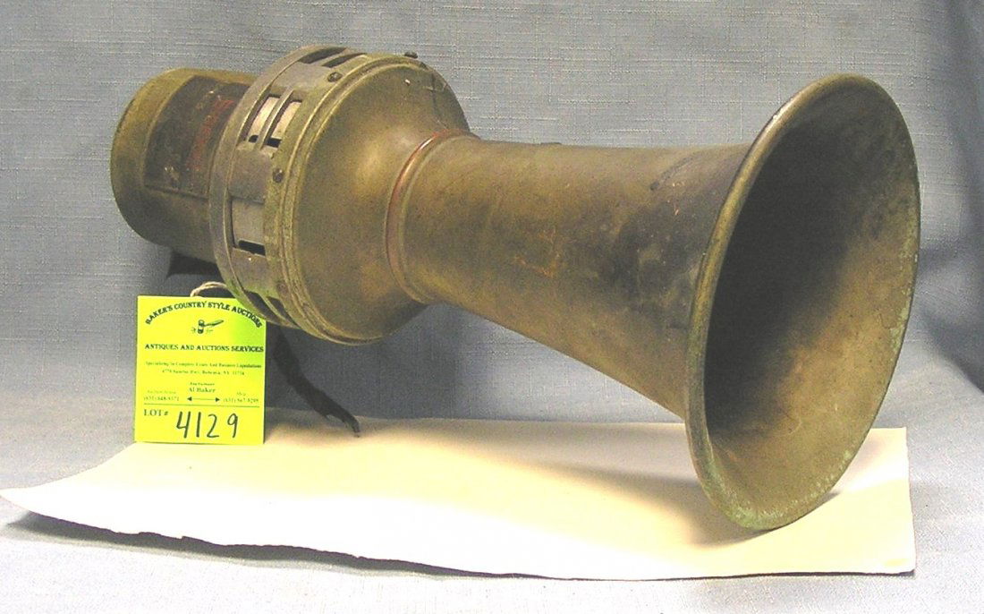 Antique fire siren by Sireno USA: Antique fire siren by Sireno USA circa 1930’s $400.00-$500.00