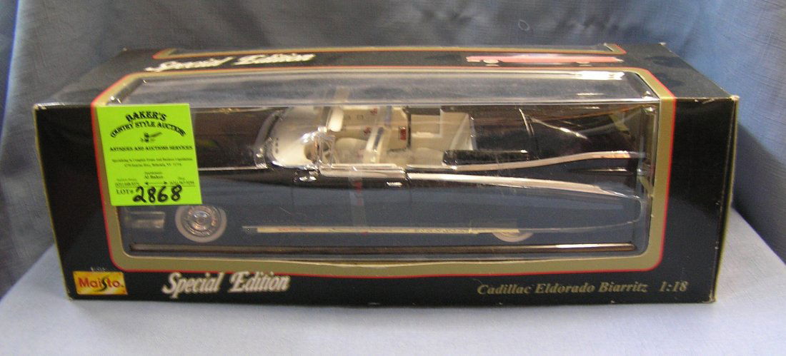 Vintage Cadillac Eldorado American muscle car: Vintage 1959 Cadillac Eldorado all cast metal American muscle car mint in original box est. value $75.00-$100.00