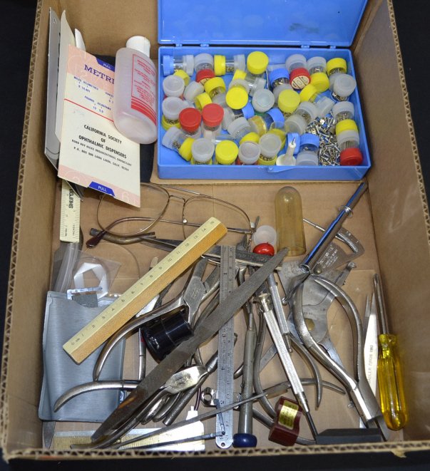 Box Lot Assorted Hand Tools, Hardware Box Lot Assorted: Box Lot Assorted Hand Tools, Hardware Box Lot Assorted Hand Tools, Hardware