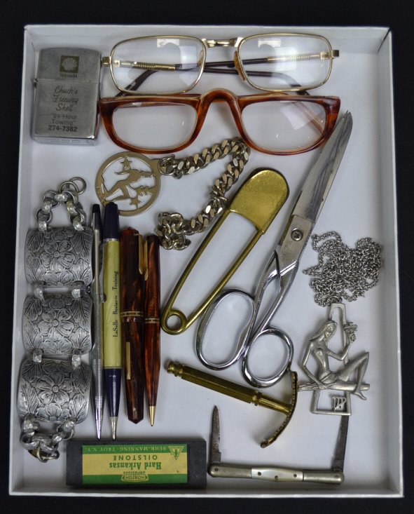 Reading Glasses, Pens, Lighter, Scissors, Knife Reading: Reading Glasses, Pens, Lighter, Scissors, Knife Reading Glasses, Pens, Lighter, Scissors, Knife and misc.