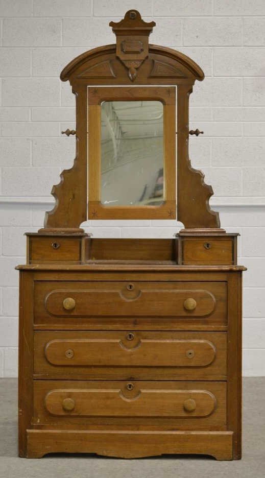 Vintage Eastlake Gentleman's Dresser with Mirror