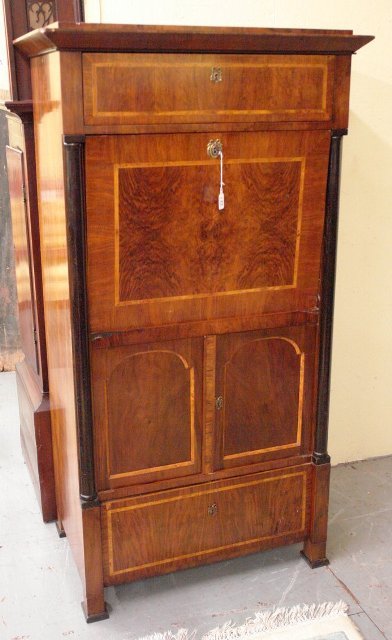 19th Century Burl Mahogany Secretary: 19th Century Burl Mahogany Secretary - pencil inlaid - Abattant, half column side posts - nice large writing surface, full front concealing eight inlaid drawers and bottom drawers 63t x 43w x 21d