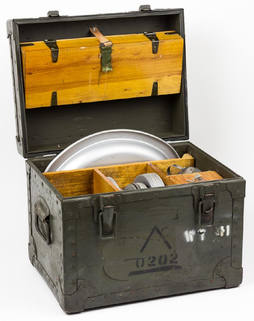 U.S. MILITARY OFFICERS MESS KIT