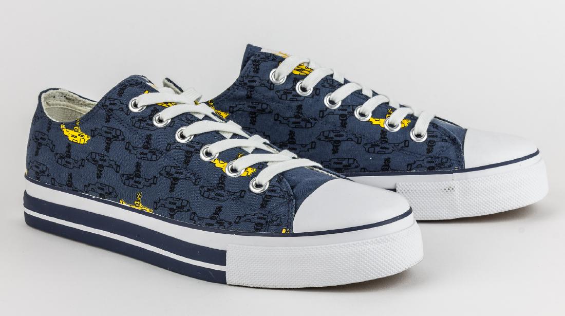 (BEATLES) BEN SHERMAN DESIGNER YELLOW SUBMARINE: Pair of designer Ben Sherman Beatles Yellow Submarine low-top sneakers, blue canvas, U.S. size 10. Never worn and in pristine condition, in original box with all original packing, inserts, etc.