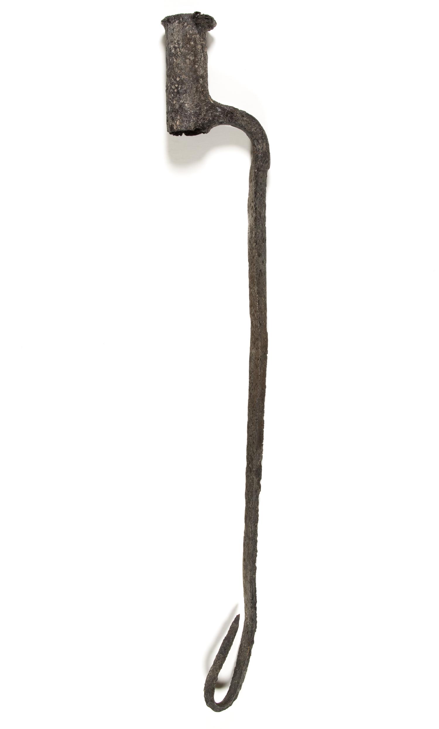 CONFEDERATE â€œBODY HOOKâ€ FROM ANTIETAM: Enfield .69 cal. Model 1842 musket bayonet, almost certainly C.S.A.-issue, dug at Gettysburg. The 17.5 in. â€˜dugâ€™ bayonet has had the terminal 2.5 in. of the blade bent back upon itself. M
