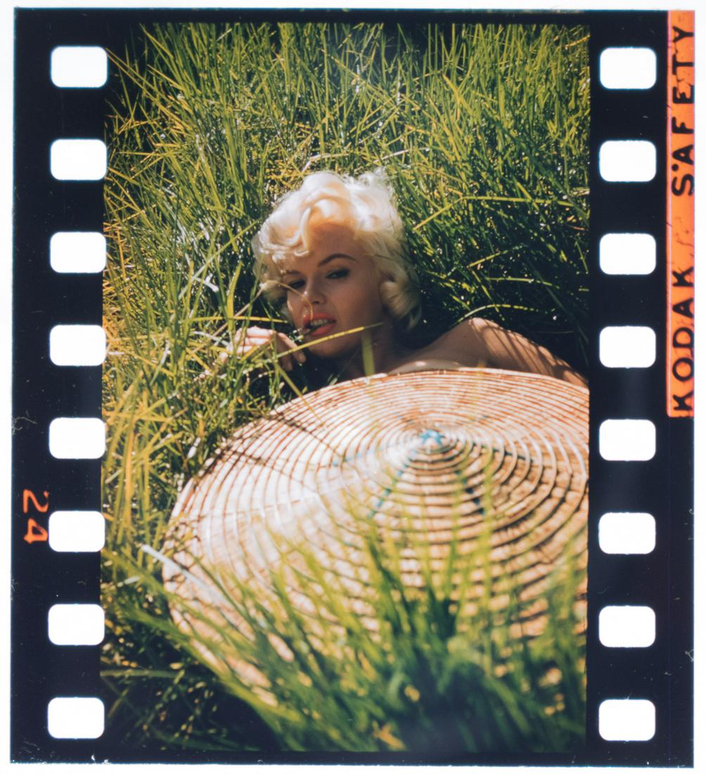 JAYNE MANSFIELD ORIGINAL PHOTOGRAPH FOR PLAYBOY: JAYNE MANSFIELD (1933 - 1967) American film, theater, and television actress. She was also a singer and nightclub entertainer as well as one of the early Playboy Playmates. Mansfield was a major Holly