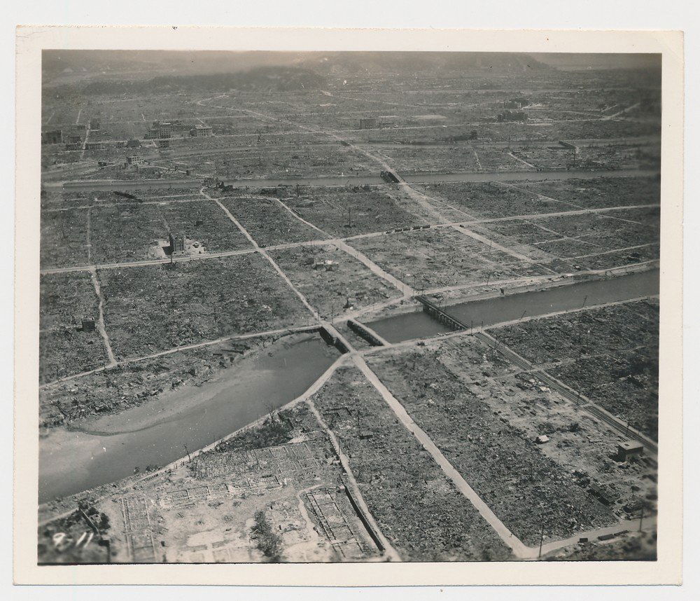 HIROSHIMA BOMBING PHOTO (1 of 2)