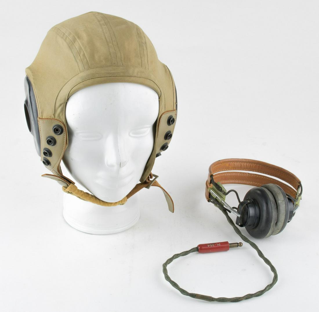 ARMY AIR CORPS FLIGHT HELMET WITH HEADPHONES (1 of 7)