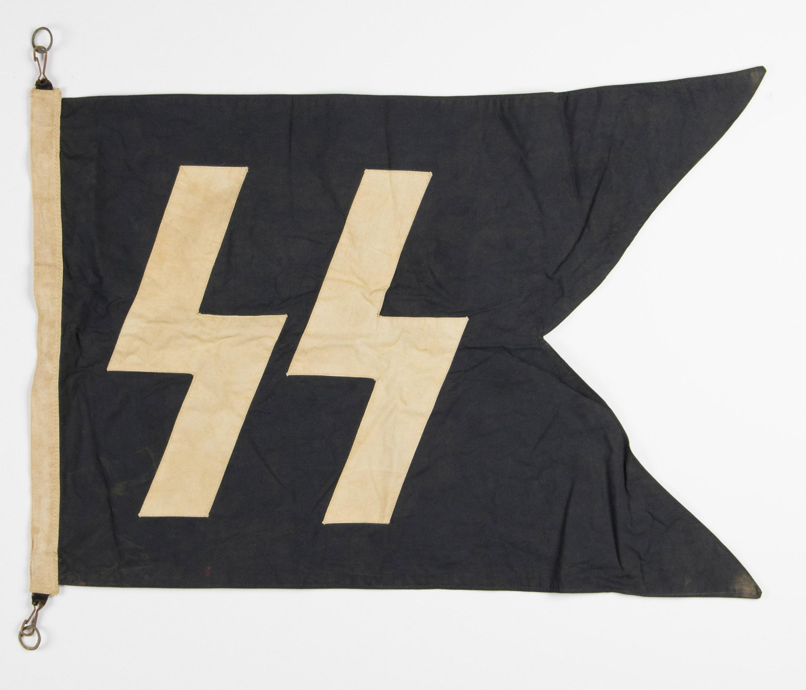 SS SWALLOWTAIL PENNANT (1 of 3)