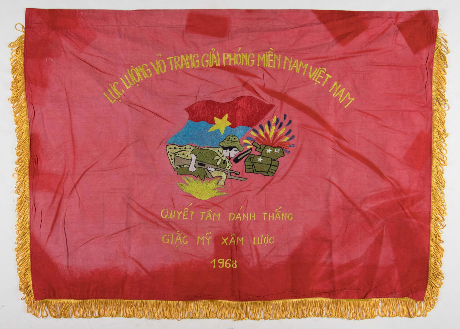 NORTH VIETNAMESE VICTORY BANNER (1 of 2)