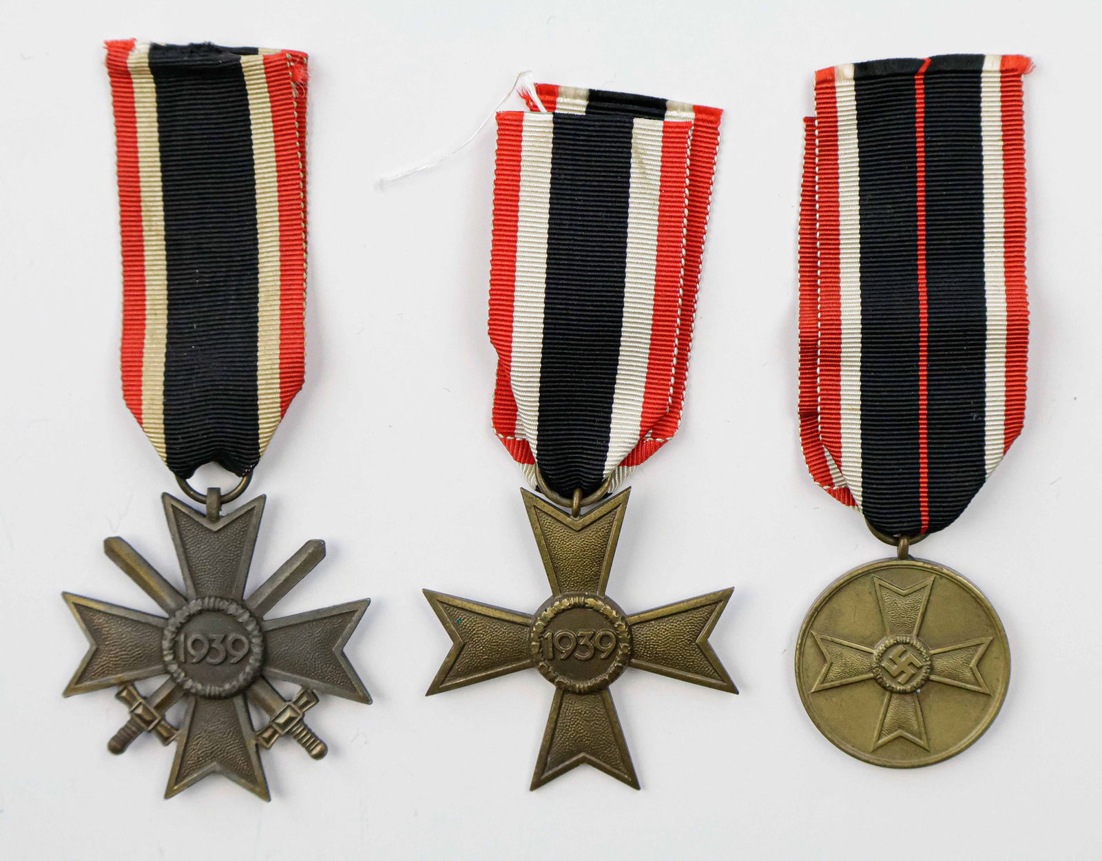 WAR MERIT CROSSES AND MEDAL (3) (1 of 2)