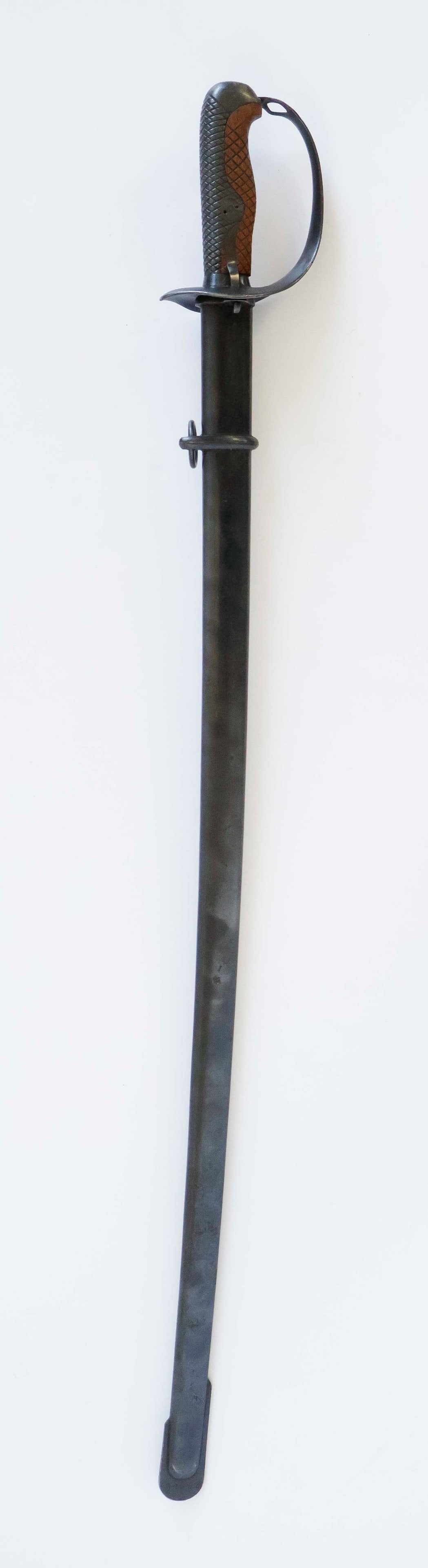 JAPANESE CAVALRY SABER (1 of 16)